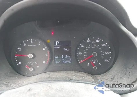 2019 Kia Rio S z USA, uszkodzony, nr VIN 3KPA24AB7KE210398